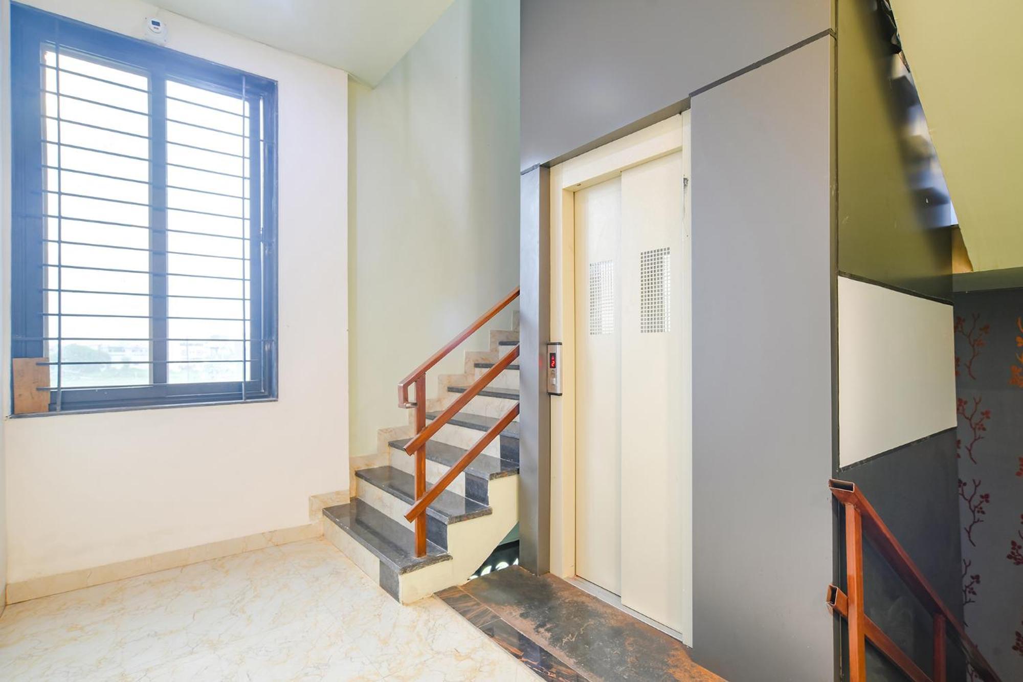 Fabhotel Dream Paradise Indore Exterior photo